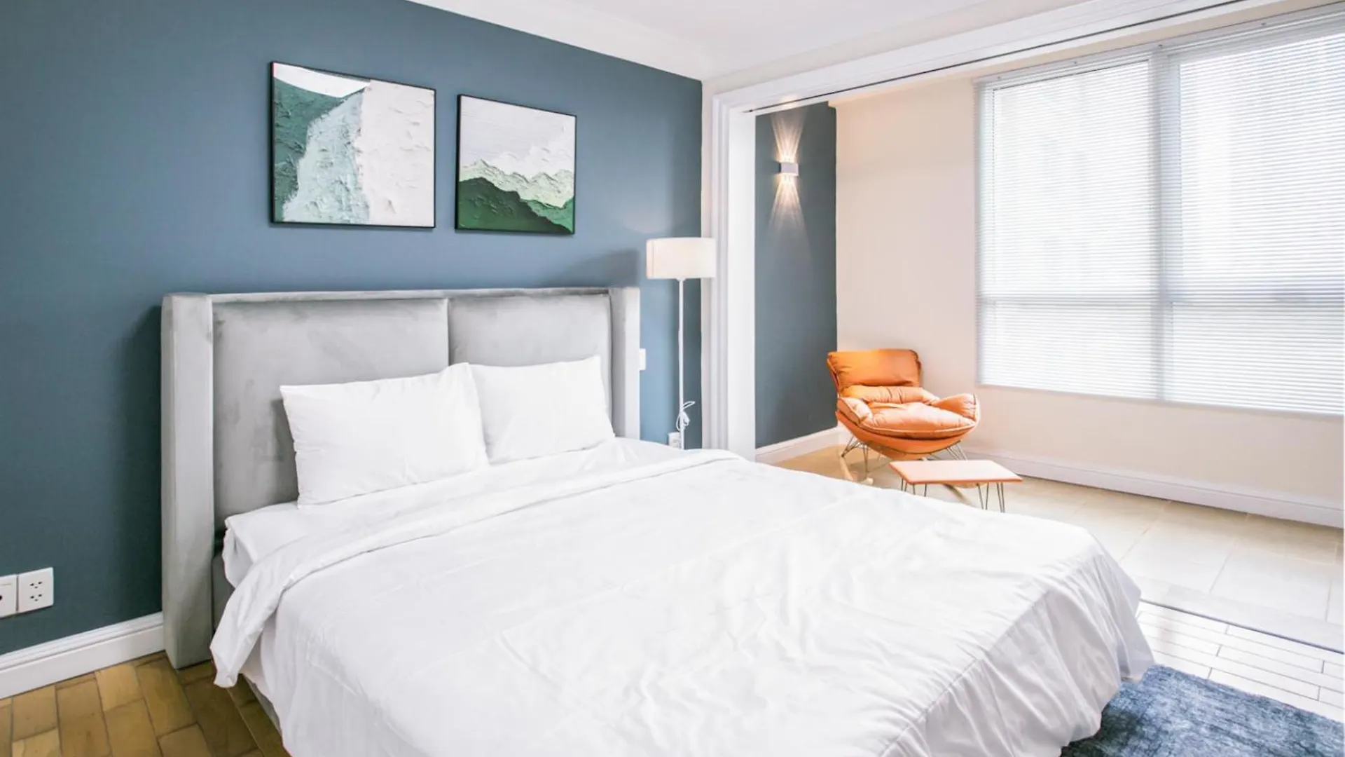 Gem Residence - The Manor Central Ho Chi Minh City Apartment