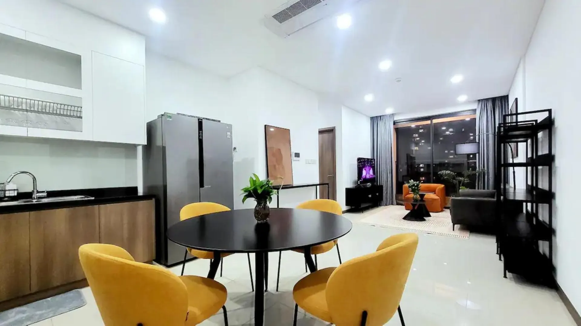Gem Residence - The Manor Central Ho Chi Minh City 0*,